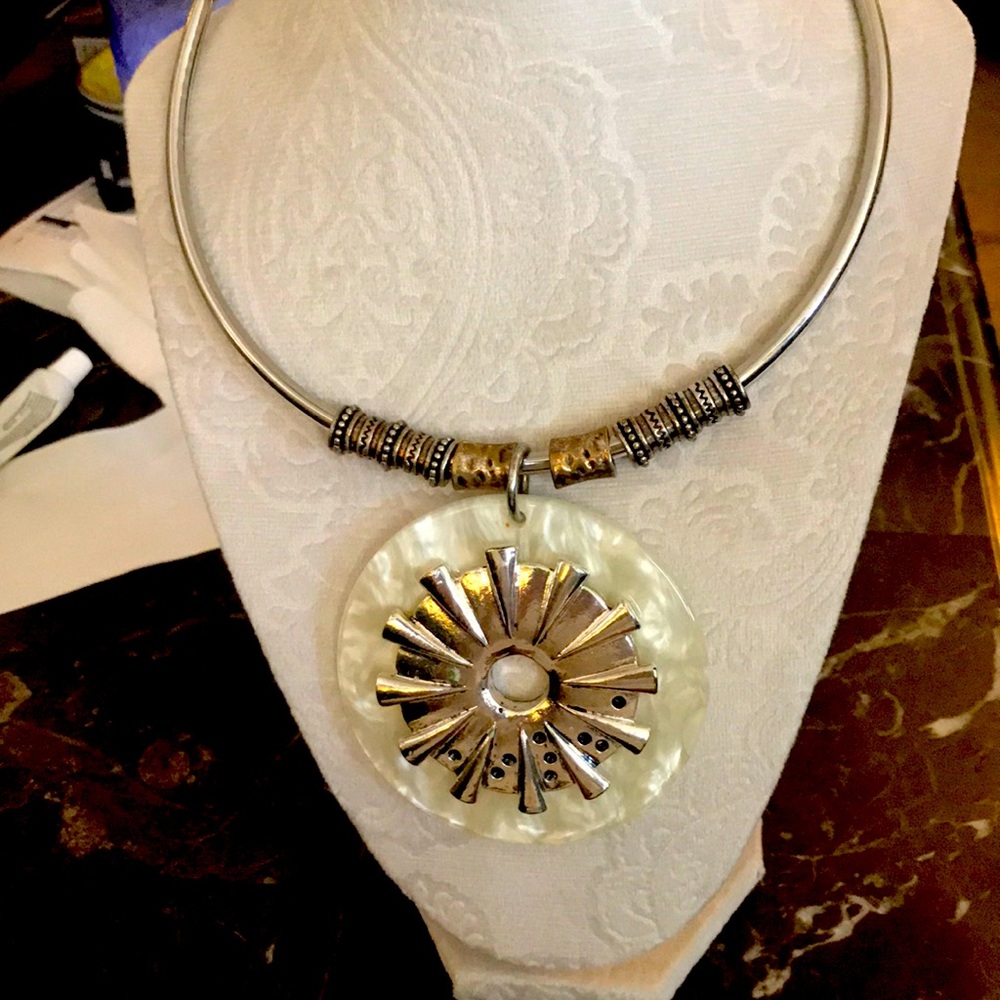 Very nice necklace.  Husband gave me a real pearl necklace for my birthday.